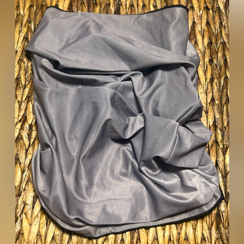 210 Gray Gator  Face Mask